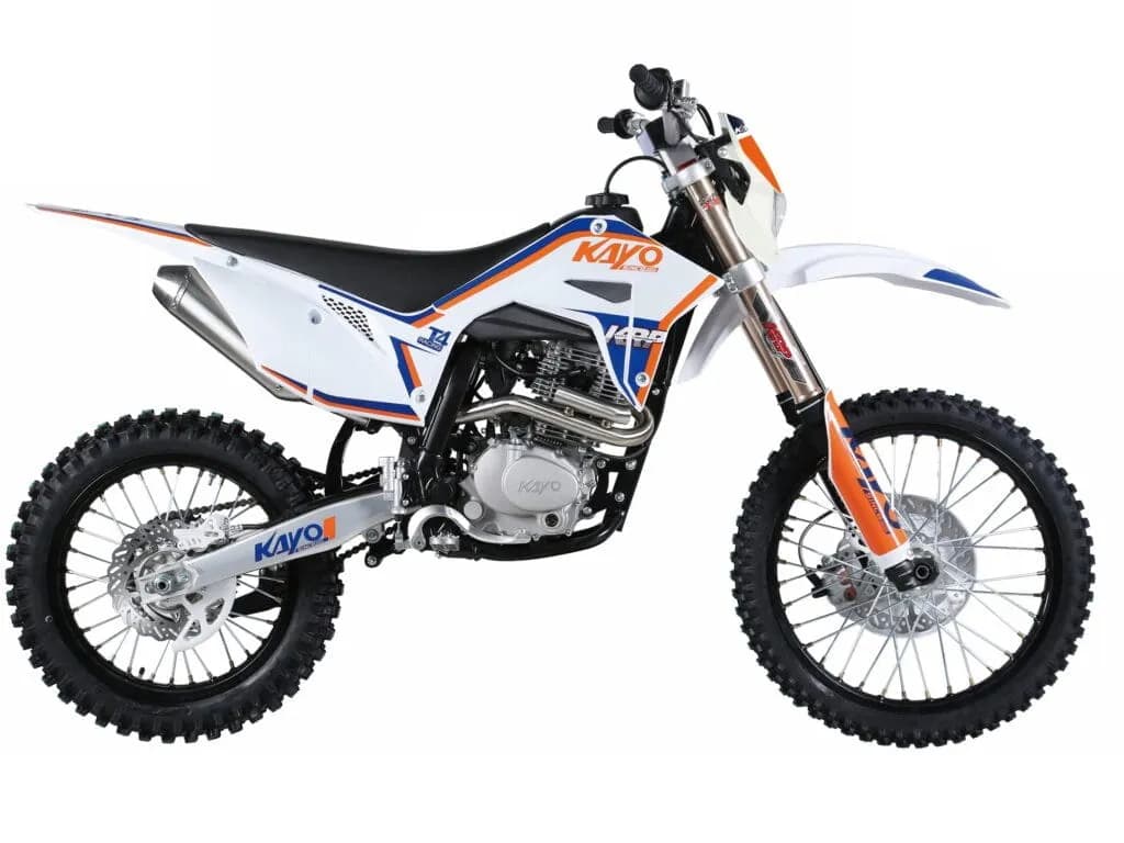 Jakie enduro 250 4t wybrać? Przegląd najlepszych modeli i opinii