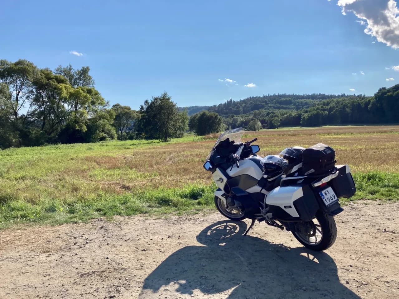 Trasy motocyklowe w Podkarpackiem: Odkryj najpiękniejsze szlaki