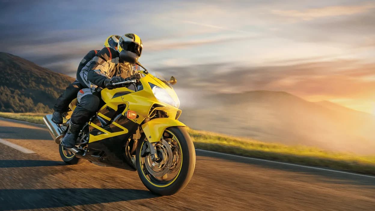 Najwspanialsze trasy motocyklowe na świecie, które musisz przejechać